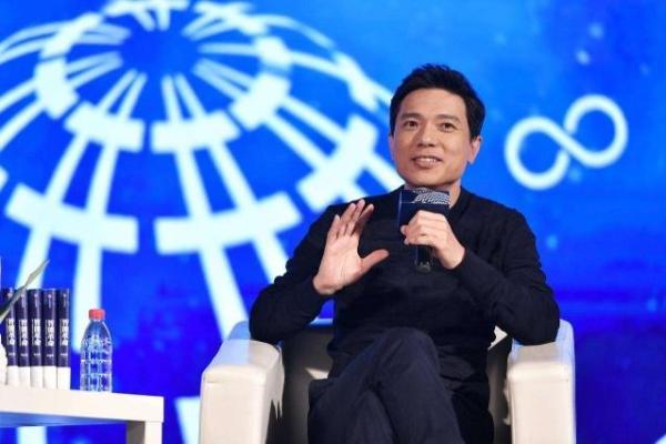 马化腾:数字时代的领航者与背后的命理揭秘 马化腾:数字时代的领航者与背后的命理揭秘