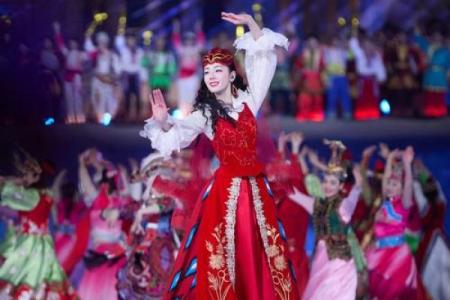 1956年属于火命，燃烧生命的热情与激情！