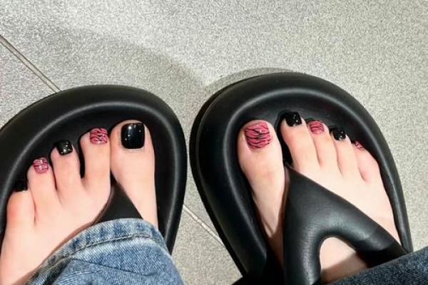 大脚趾太长,命运与性格的奇妙关联探讨 大脚趾太长,命运与性格的奇妙关联探讨