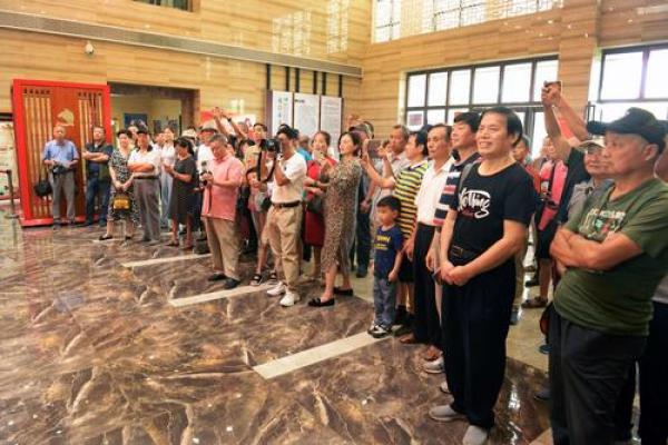 1909年:猪年里的百年变迁与文化印记 1909年:猪年里的百年变迁与文化印记