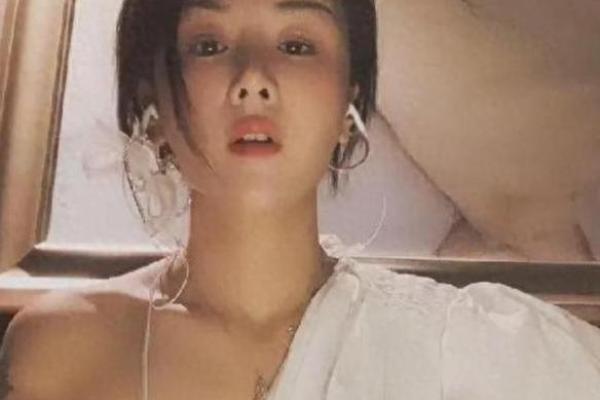 花姐命:探索多彩花姐的种类与魅力 花姐命:探索多彩花姐的种类与魅力