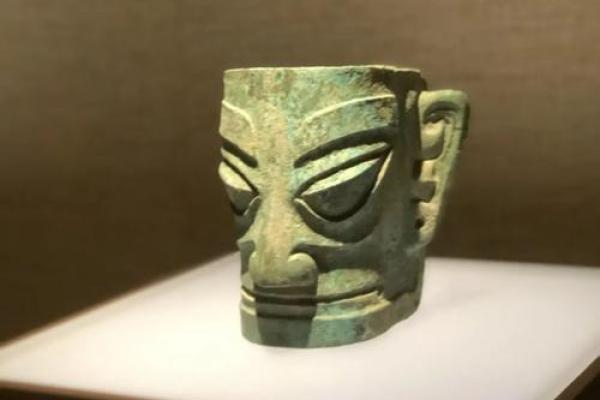 揭开男人有龙骨命运的神秘面纱 揭开男人有龙骨命运的神秘面纱