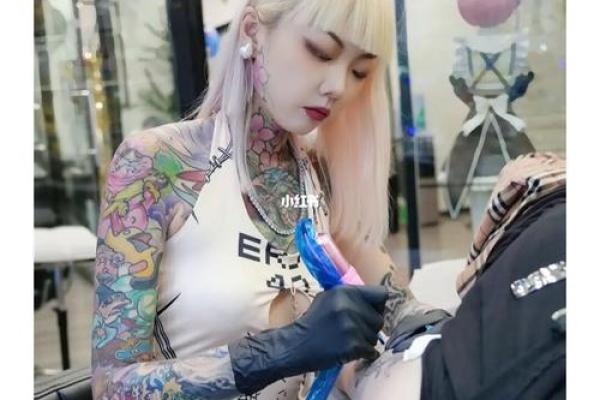 木命人适合纹身的风格与注意事项解析 木命人适合纹身的风格与注意事项解析