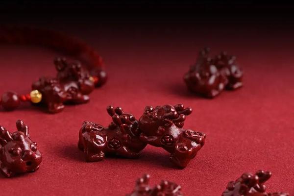 戊土命人如何通过佩戴招财饰品提升运势 戊土命人如何通过佩戴招财饰品提升运势