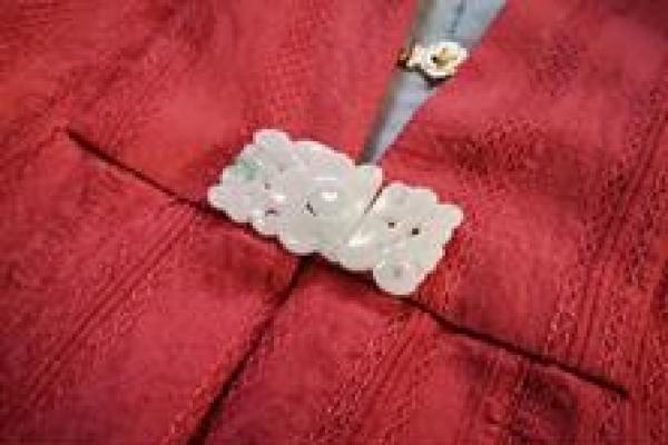 揭秘金命者的颜色穿搭禁忌,助你风生水起! 揭秘金命者的颜色穿搭禁忌,助你风生水起!