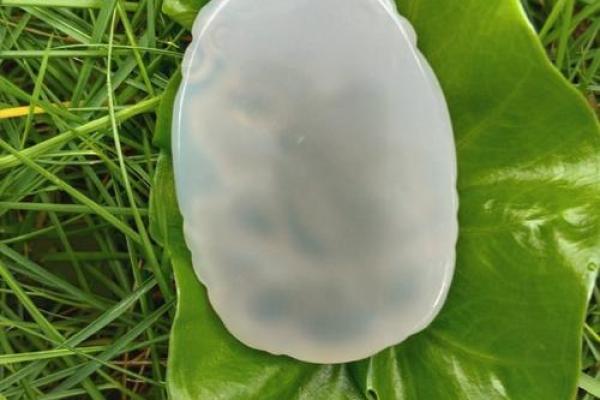 根据命里缺水,选择适合的玉佩,让生活更顺利! 根据命里缺水,选择适合的玉佩,让生活更顺利!