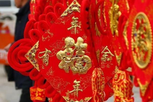 揭秘:怎样的命理特征适合买彩票,竟能带来好运与财富! 揭秘:怎样的命理特征适合买彩票,竟能带来好运与财富!