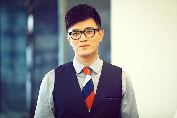 重婚命格解析:解读命运中隐藏的爱情秘密与挑战 重婚命格解析:解读命运中隐藏的爱情秘密与挑战