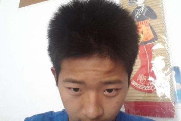 男人头发粗硬的命运解析:揭示发质与人生的奇妙关系 男人头发粗硬的命运解析:揭示发质与人生的奇妙关系