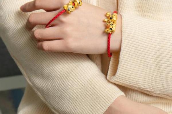 火命转运饰品全攻略,助你焕发魅力与好运! 火命转运饰品全攻略,助你焕发魅力与好运!