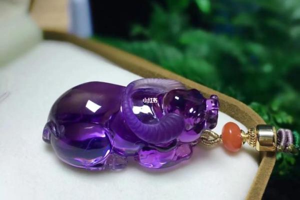 紫水晶的命理适宜与能量:开运、护身、助力的完美选择 紫水晶的命理适宜与能量:开运、护身、助力的完美选择