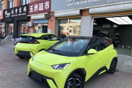 金命人士选车颜色指南：如何为你选择最佳车色？