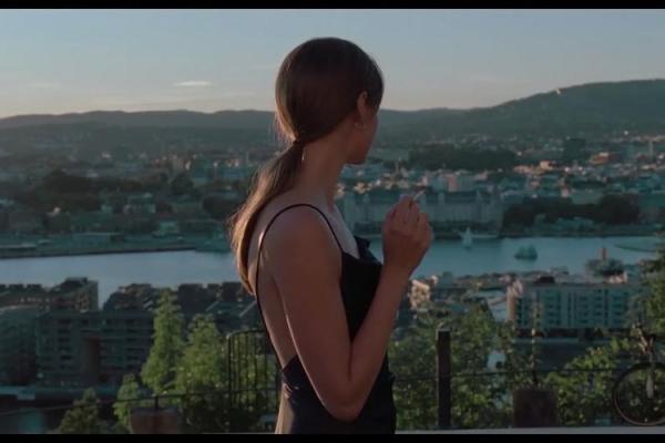 头发杂乱的人：命运与内心世界的微妙联结