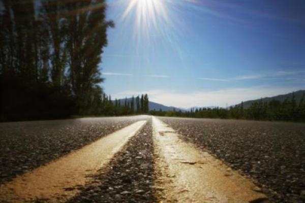 22岁男生命运的探索与思考：人生旅途的启示与选择