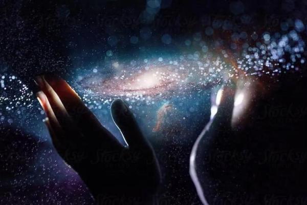 探秘“女孩娘娘”命理：灵性与命运的交织之美