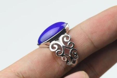 水蛇之命幸运佩戴物推荐：让你的运势更上一层楼！