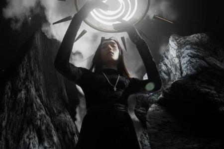 揭开女命三个七杀的神秘面纱：命运与性格的交织之旅