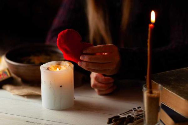 童子命的神秘：额头上的秘密与命运的交织