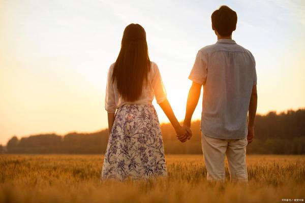 揭秘水命性格：温柔包容与灵活变通的内心世界