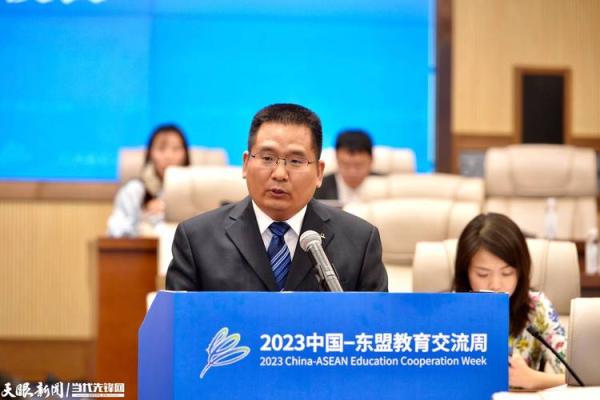 2002年出生的孩子,命运与未来的精彩蓝图 2002年出生的孩子,命运与未来的精彩蓝图