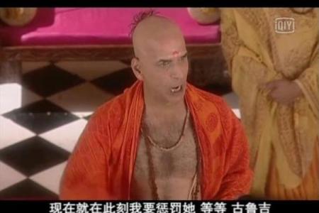 模特职业的魅惑与危机：为何美丽的代价如此沉重？