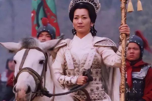 探秘告命夫人：历史长河中的女性智慧与力量之光