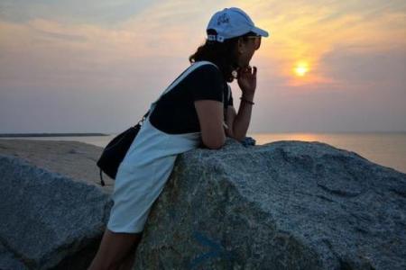 大海水命人如何找到适合自己的方位，拥抱生活的宽广与深邃