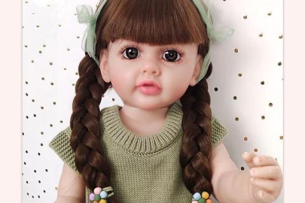 富贵命的娃娃：揭开名字背后的秘密与魅力