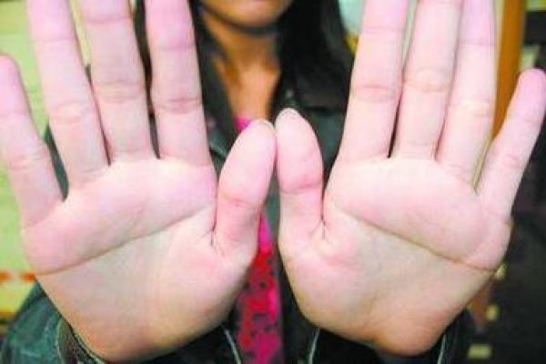 为什么断掌命运如此坎坷：探寻背后的原因与启示