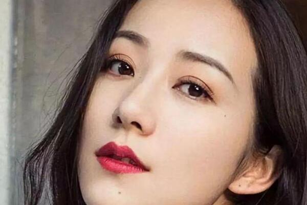 探秘丁丑年女孩的命运特征与人生轨迹