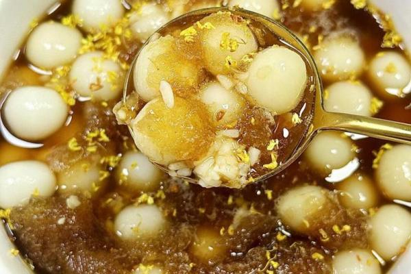 汤圆的甜蜜秘密：如何为这小圆子取个好名字