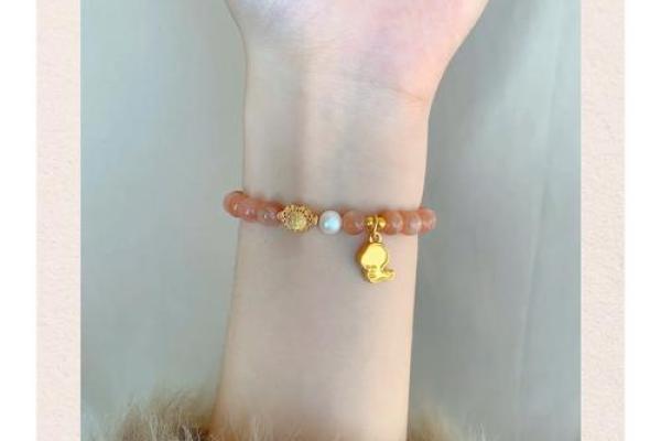 山头火命的人应该佩戴什么手链来提升运势? 山头火命的人应该佩戴什么手链来提升运势?