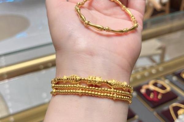 金饰品的命理智慧:如何选择适合自己的金饰品 金饰品的命理智慧:如何选择适合自己的金饰品