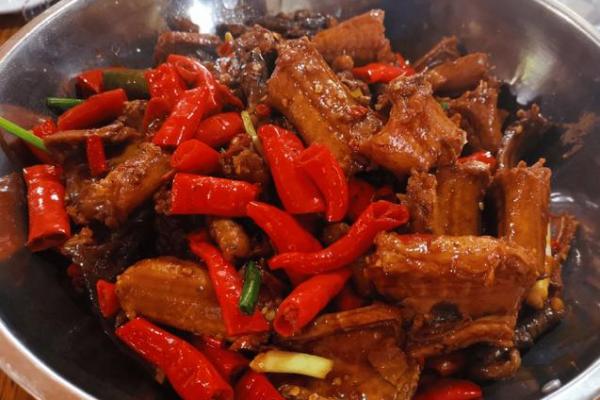 2017年鸡宝命运解析:独特道道与职场新机遇! 2017年鸡宝命运解析:独特道道与职场新机遇!