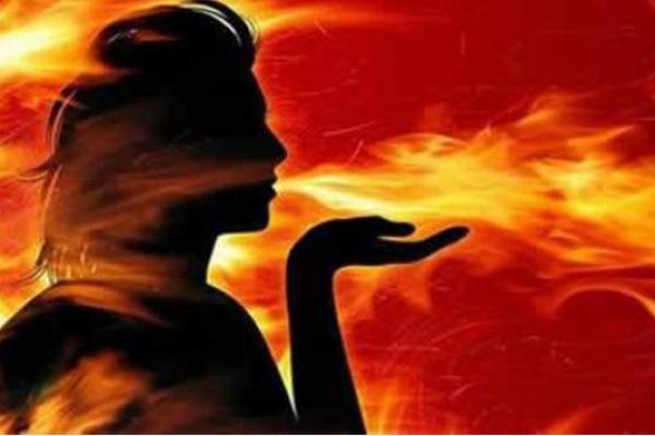 炉中火命如何选择佩戴木材,助你运势提升! 炉中火命如何选择佩戴木材,助你运势提升!