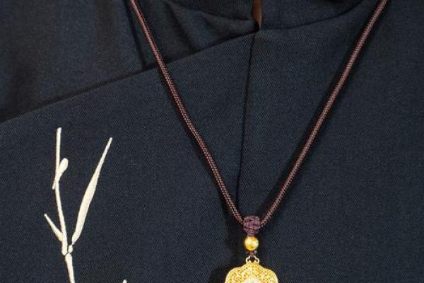 探寻木命人:适合的饰品与配戴建议,助你展现独特魅力! 探寻木命人:适合的饰品与配戴建议,助你展现独特魅力!