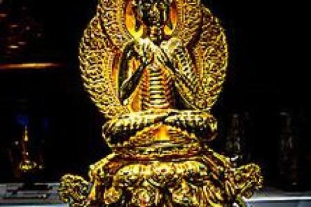 佛前灯命带什么首饰？让我们一起揭开神秘面纱！