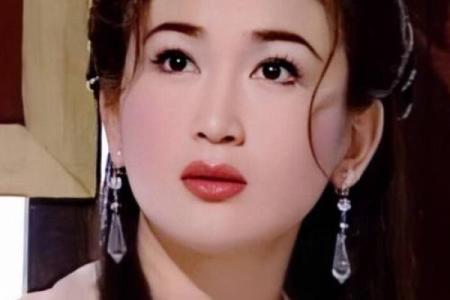 温碧霞：命运宠儿的成功与魅力之路