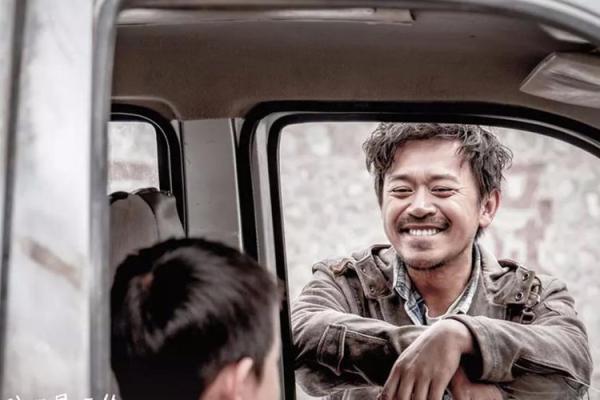 1990年出生的男性命运解析：挑战与机遇并存的生活旅程