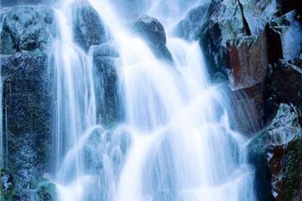 命里有水的人适合哪些工作？助你找到职业方向！