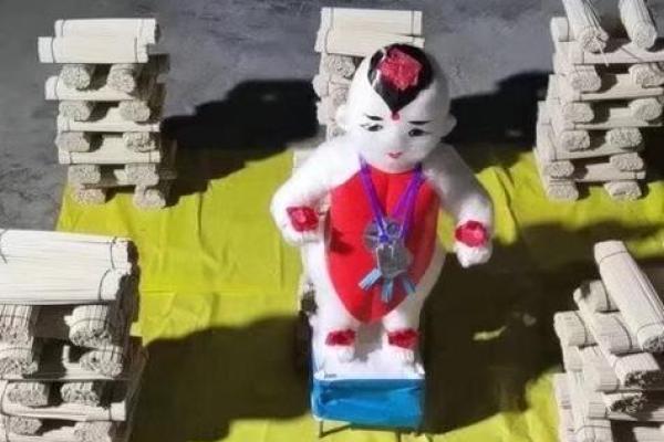 童子命：女孩命运的神秘与美丽探寻