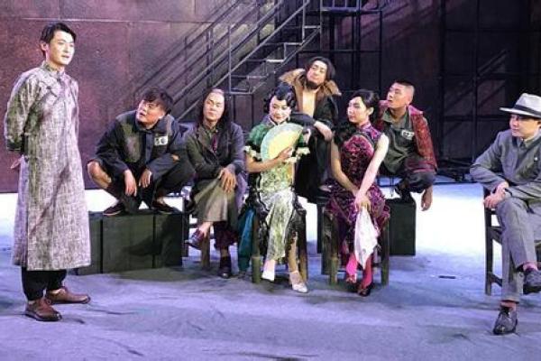 追忆1976年：正18命中的家国情怀与人间百态