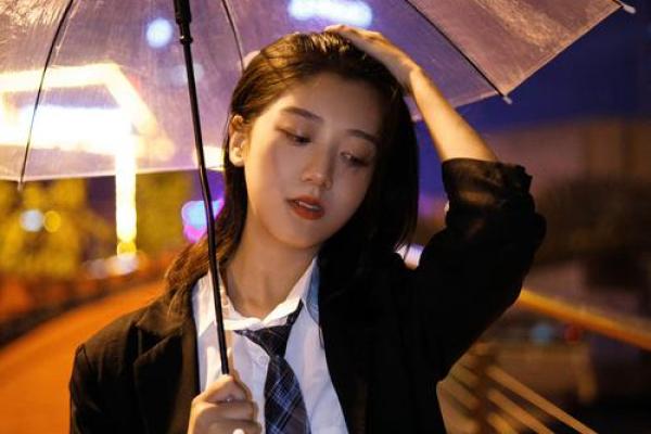 单身命的人：孤独还是自我，探寻内心的真实世界