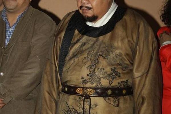 朱元璋：一位命运交响曲中的传奇人物