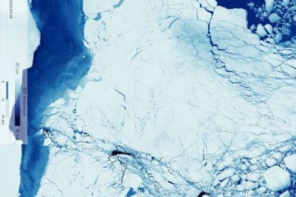 北冰洋：探索无尽冰封之地的奥秘与美丽