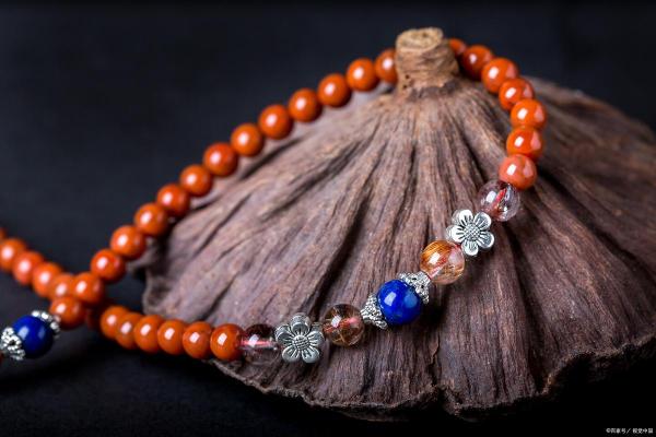 了解土命：最适合佩戴的首饰与风水搭配