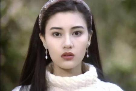 李嘉欣：命格解析与命运轨迹的深度探索