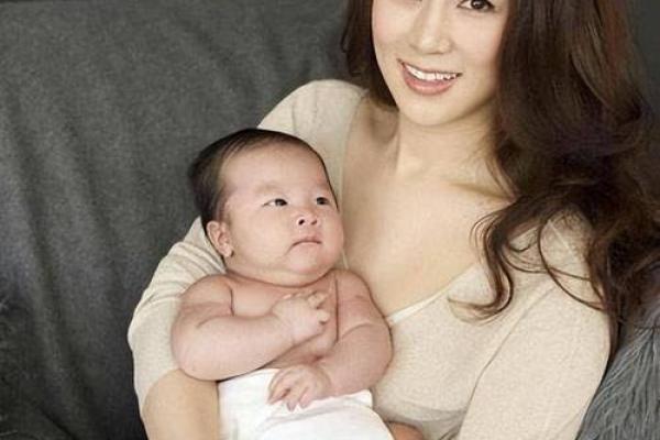 徐子淇的命运解析：为何她生而福贵、幸福满溢？