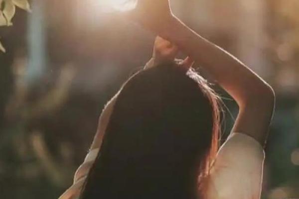 1998年出生的命格解析：如何找到人生的方向与机遇