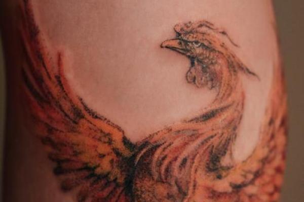 空中火命纹身：象征热情与自由的独特选择